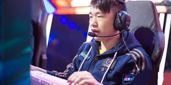 用较少冒险 用较少冒险