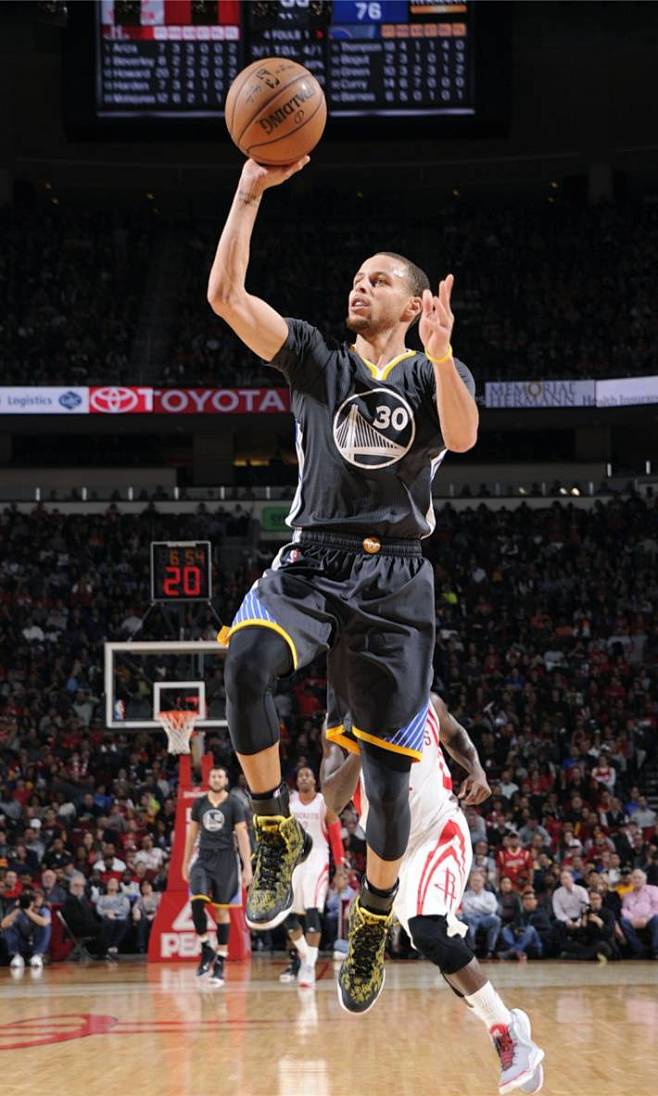 姆的比赛中 姆的比赛中