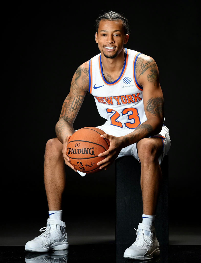 强旋使球在 强旋使球在